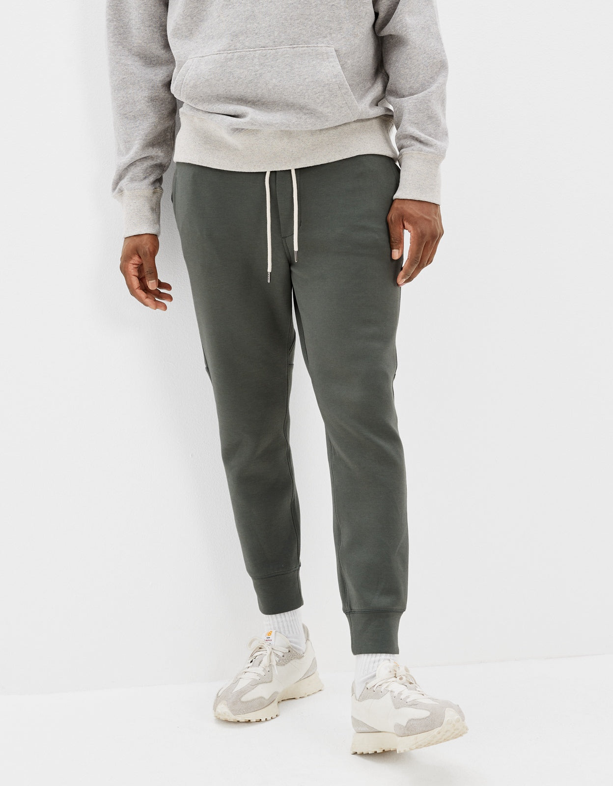 Men's AE ACTIVE 24/7 JOGGER